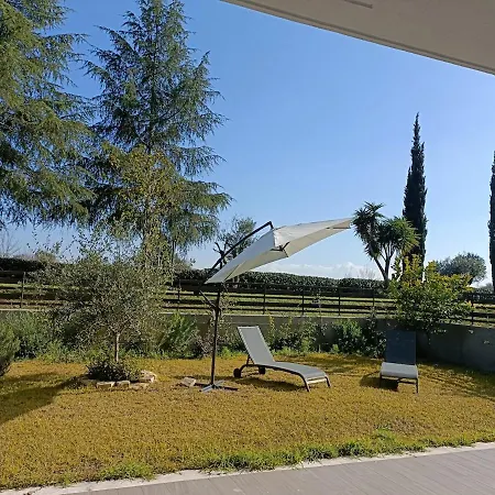 Roberta And Luca Cozy With Garden, Terrace And Pool Róma